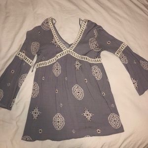 Wide Sleeve, V-Neck Top